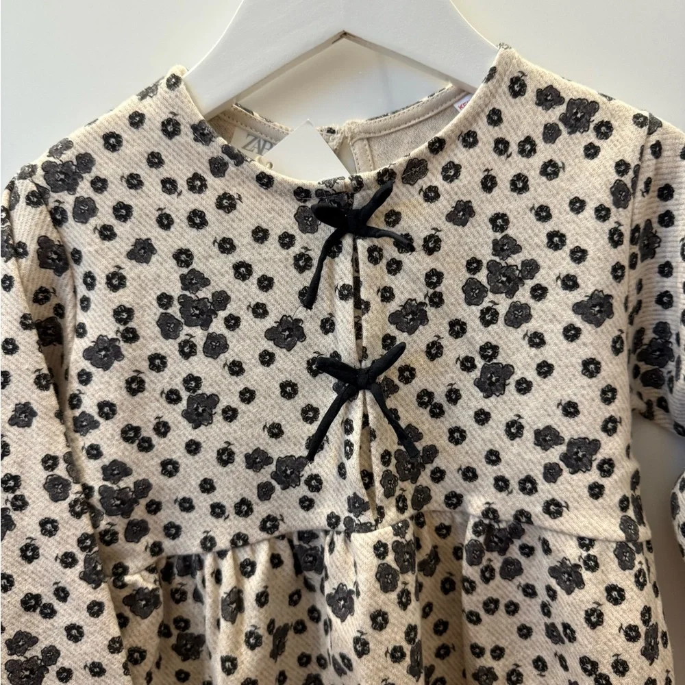 Zara Kids Beige and Black Floral Dress - Picture 2 of 4